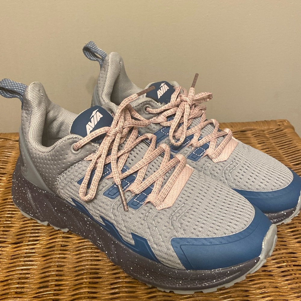 Avia Flexible Midsole Hiking Shoes
